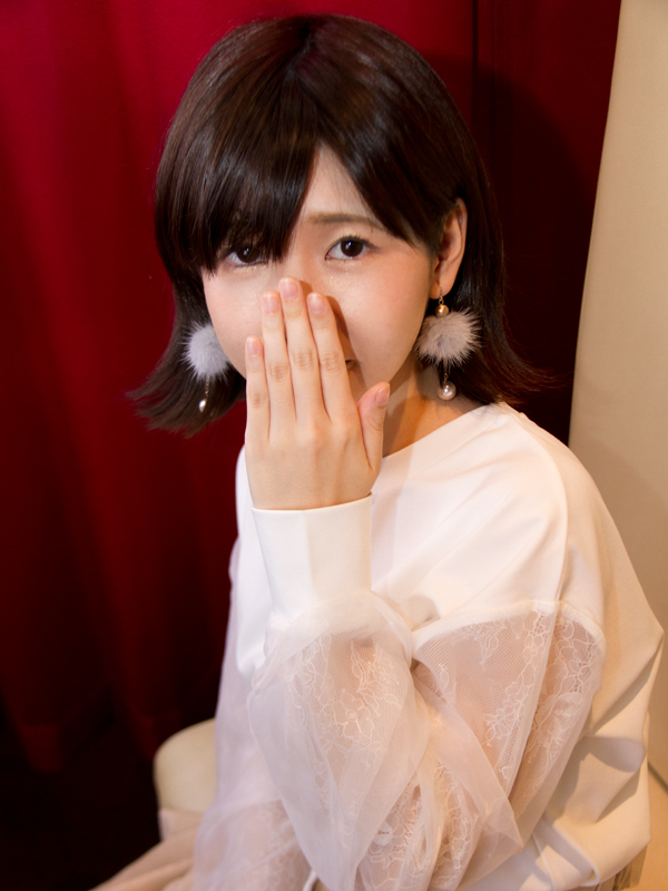 激安ヌキ道楽・堺店 みゆう 26歳 T：154cm　B：84(D)　W：55　H：83